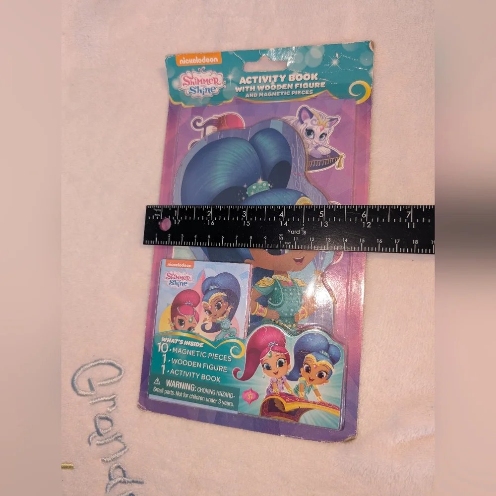 Nickelodeon Shimmer and Shine Activity Book